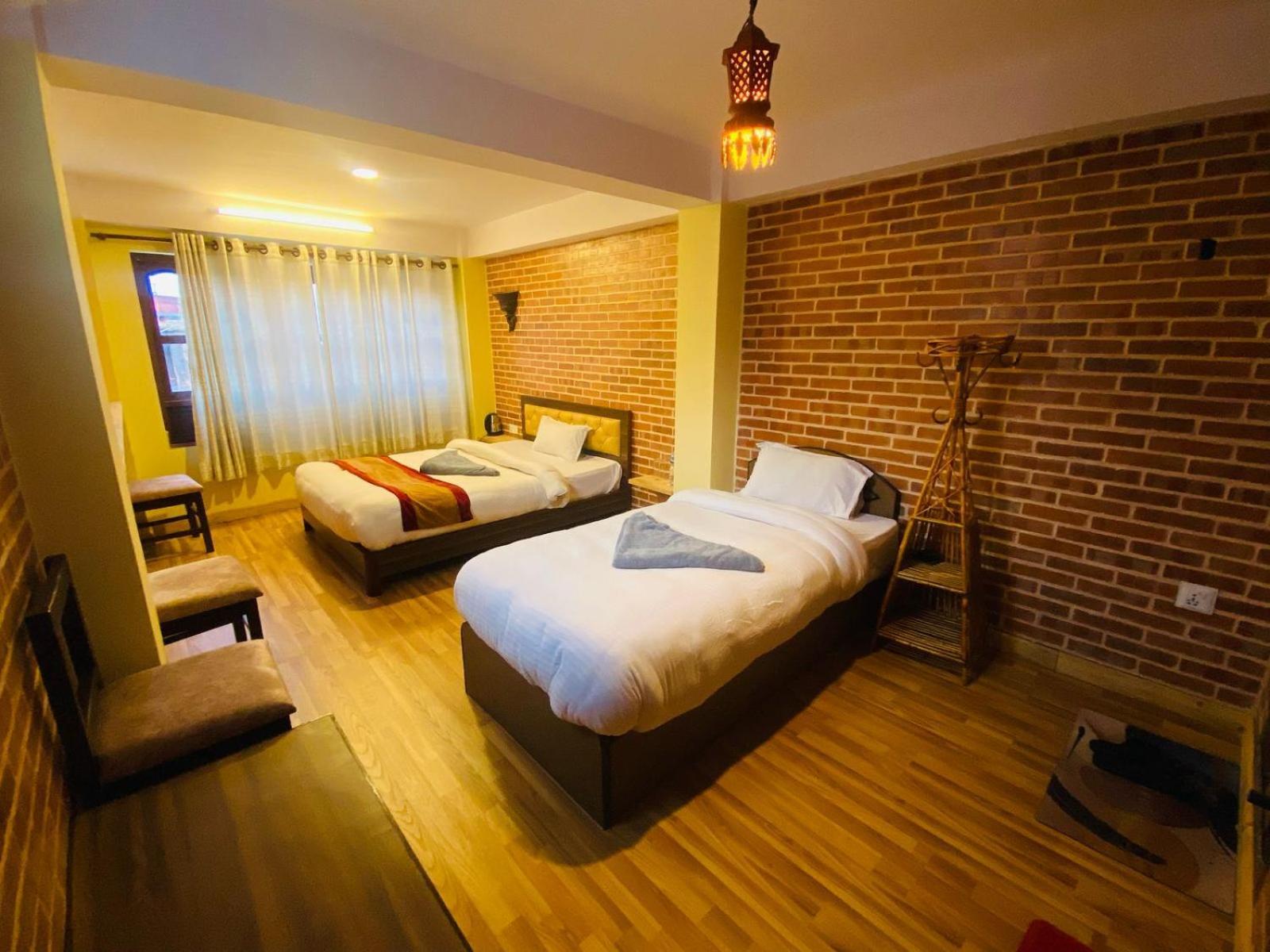 Hotel Durbar Side Bhatgoan Dış mekan fotoğraf
